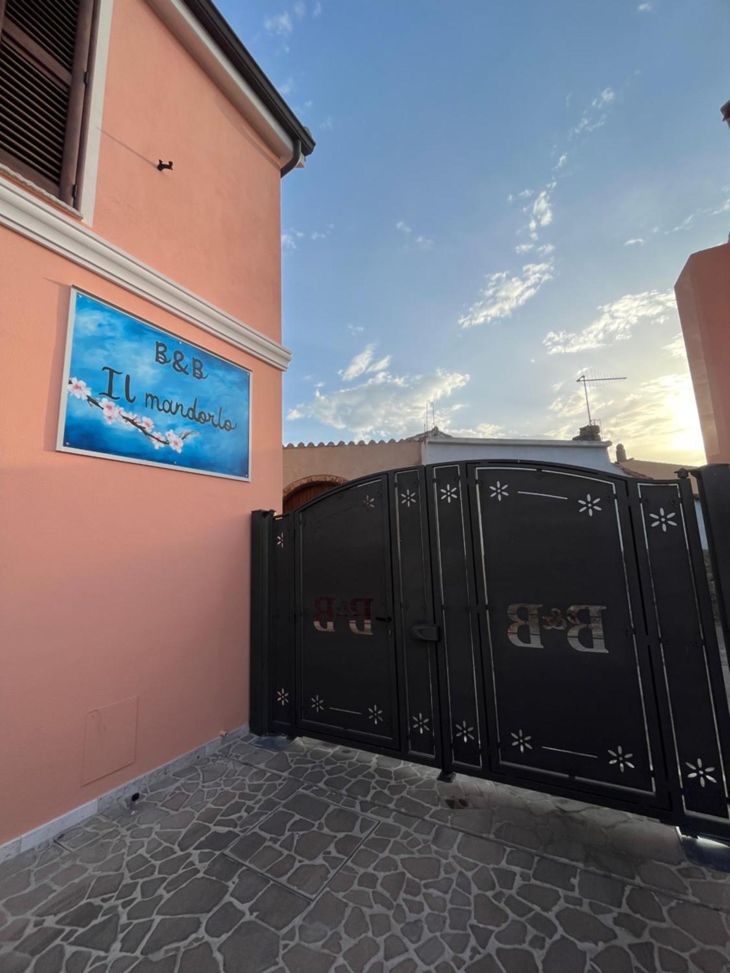 B&B Il Mandorlo San Vito  Luaran gambar