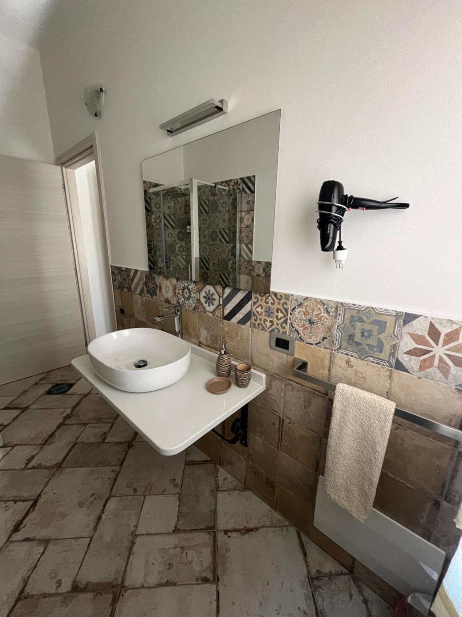 B&B Il Mandorlo San Vito  Luaran gambar